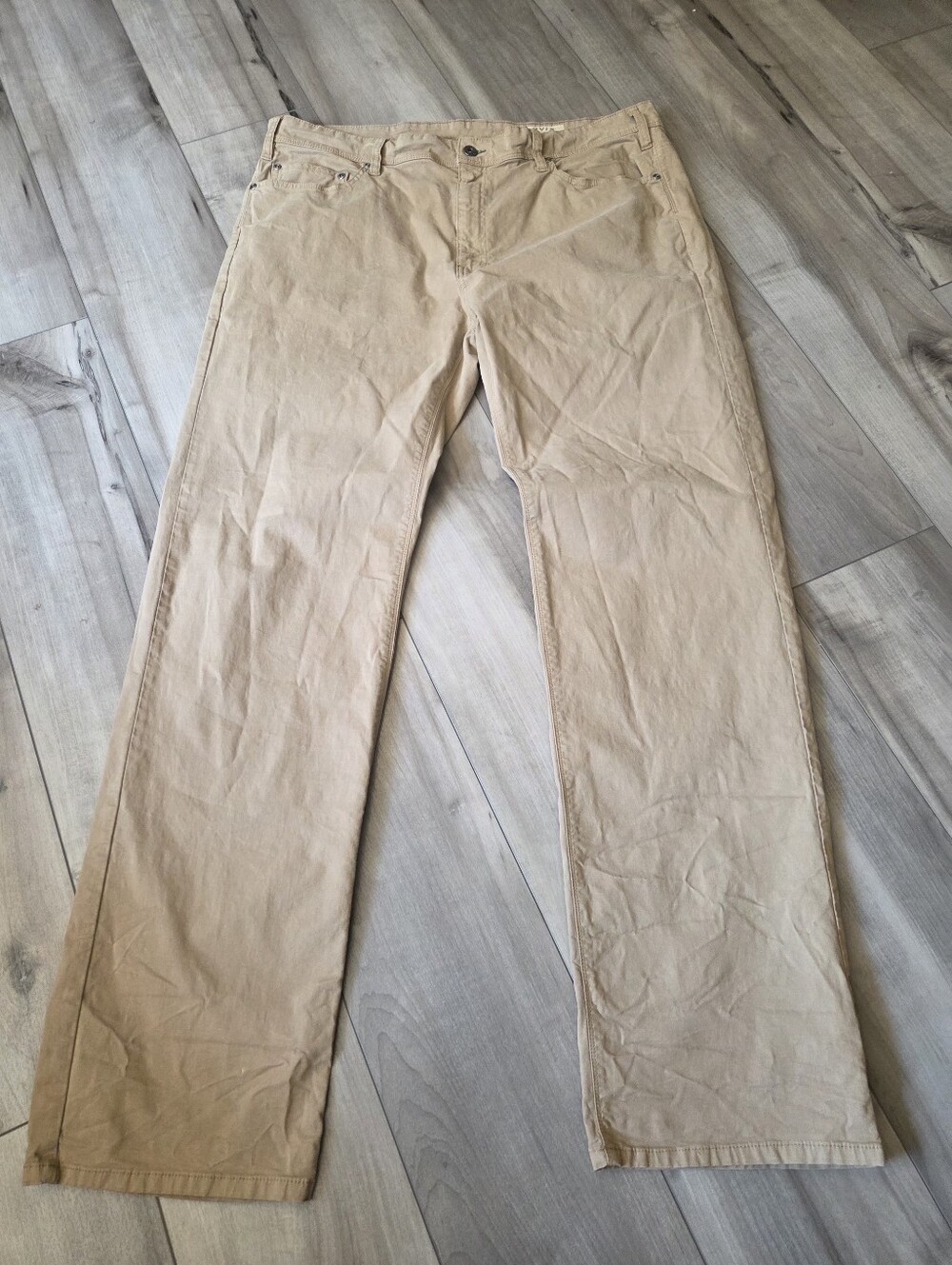 Orvis Men's Relaxed Fit Khaki Jeans